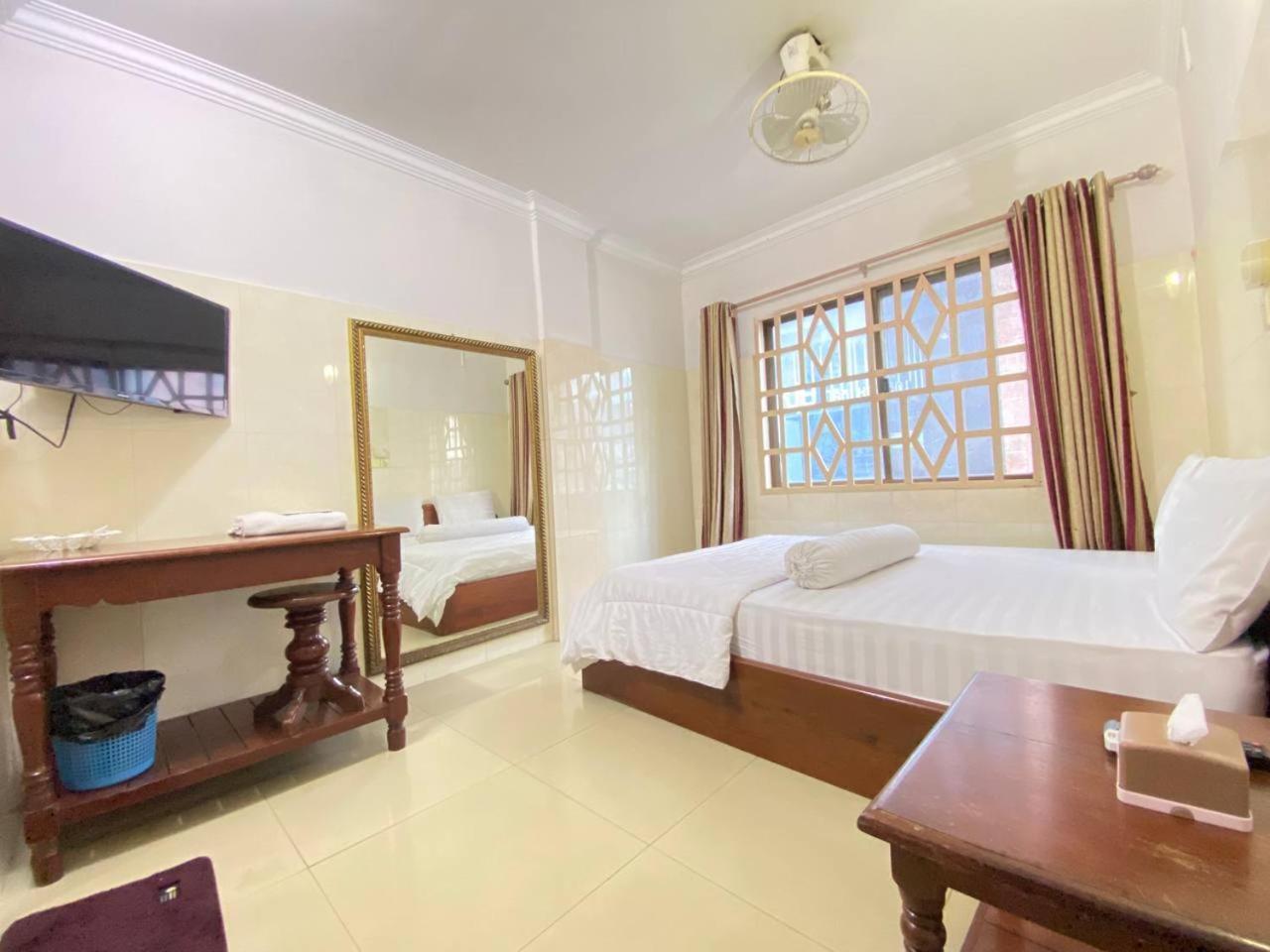 Empire House, Phnom Penh Hotel Eksteriør billede