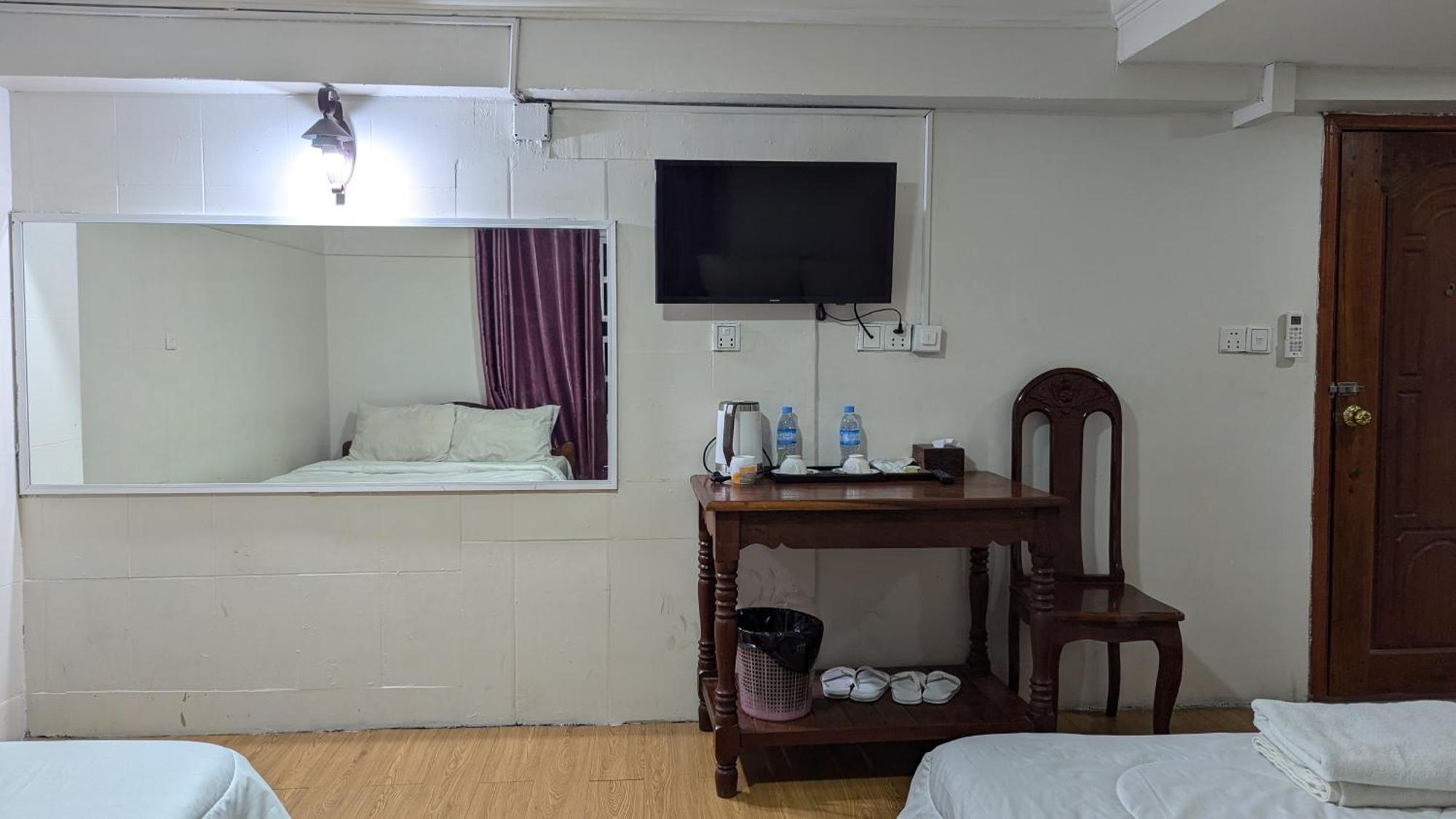 Empire House, Phnom Penh Hotel Eksteriør billede